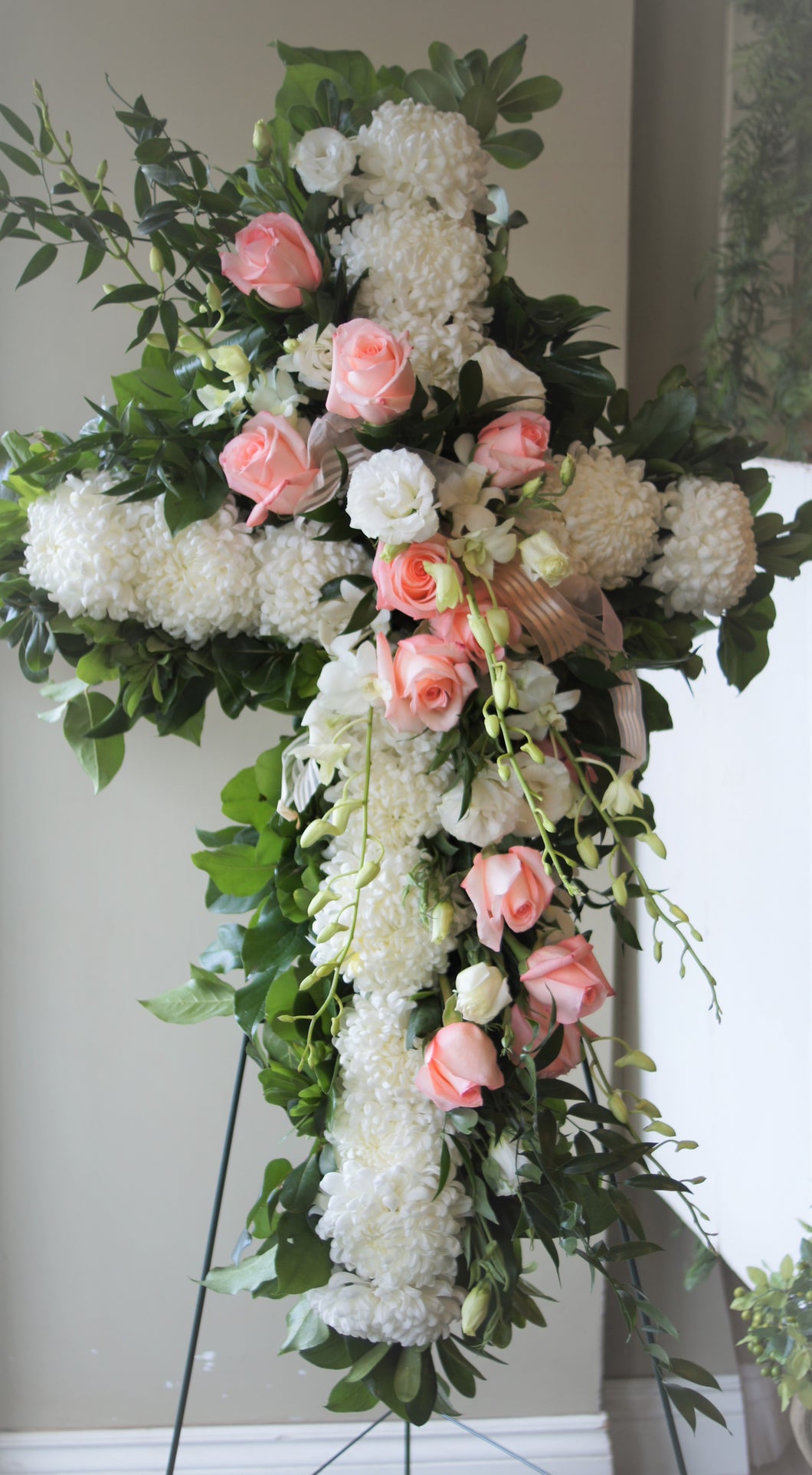FNS10 - Cross accented with Peach Roses - Flowerplustoronto