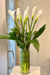 F101 - Calla Lily Vase Arrangement - Flowerplustoronto