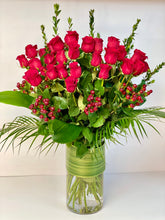 Load image into Gallery viewer, F45 -  Hearts On Fire - Classic Rose Arrangement (36 Roses) - Flowerplustoronto
