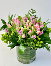 Load image into Gallery viewer, F142 - Tulips in Vase (Tulip Colours based on Availability) - Flowerplustoronto
