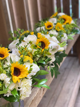 Load image into Gallery viewer, E53 - Yellow and White Centerpiece, price per arrangement - Flowerplustoronto
