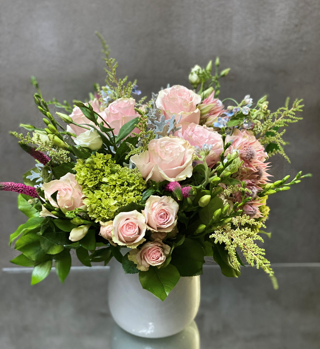 F7 - Modern Light Pink Vase Arrangement - Flowerplustoronto