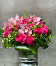 Load image into Gallery viewer, F202 - Modern Rose, Ranunculus and Cymbidium Arrangement (Cymbidium orchid colour based on availability - white, light pink or dark pink)
