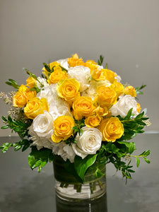 F53 - Sunny Vibes Yellow and White Arrangement