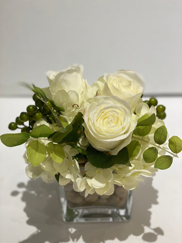 S35 - Small Classic Rose and Hydrangea Arrangement - Flowerplustoronto