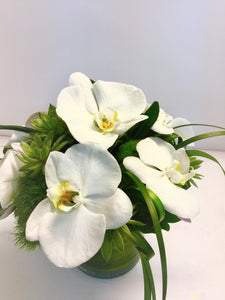 E7 -  White Phalaenopsis Cruiser Table Arrangements - Flowerplustoronto