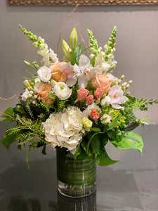 FNV89 - Classic Peach and White Vase Arrangement - Flowerplustoronto
